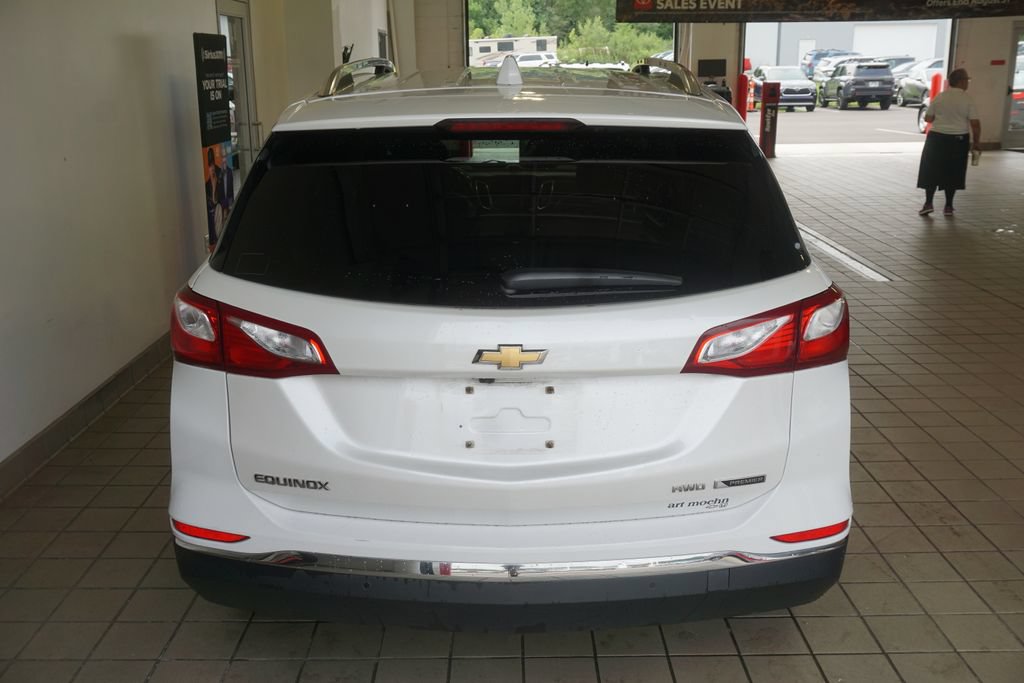 Used 2018 Chevrolet Equinox Premier AWD/4WD image 17