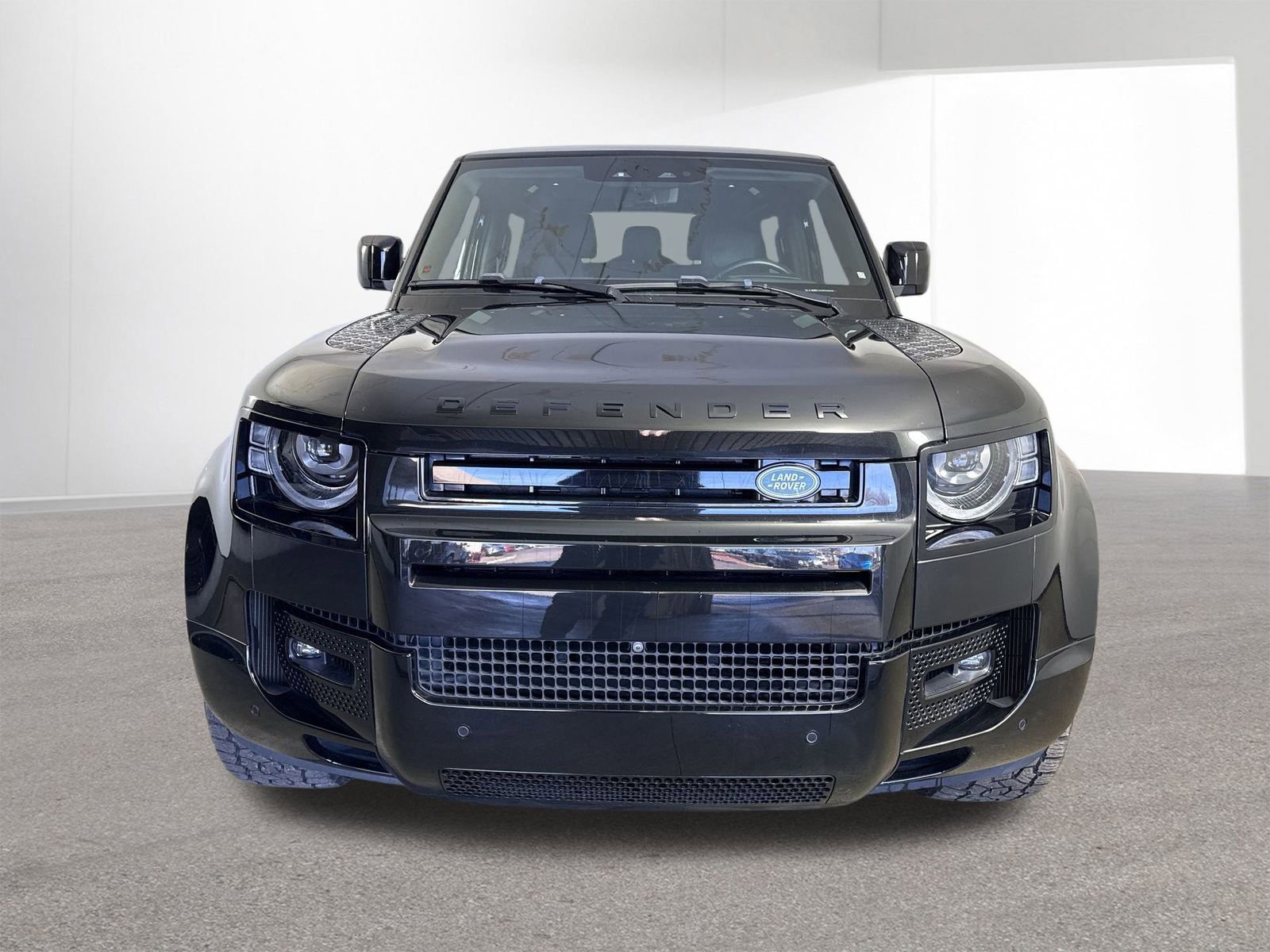 Used 2022 Land Rover Defender 90 X AWD/4WD image 24
