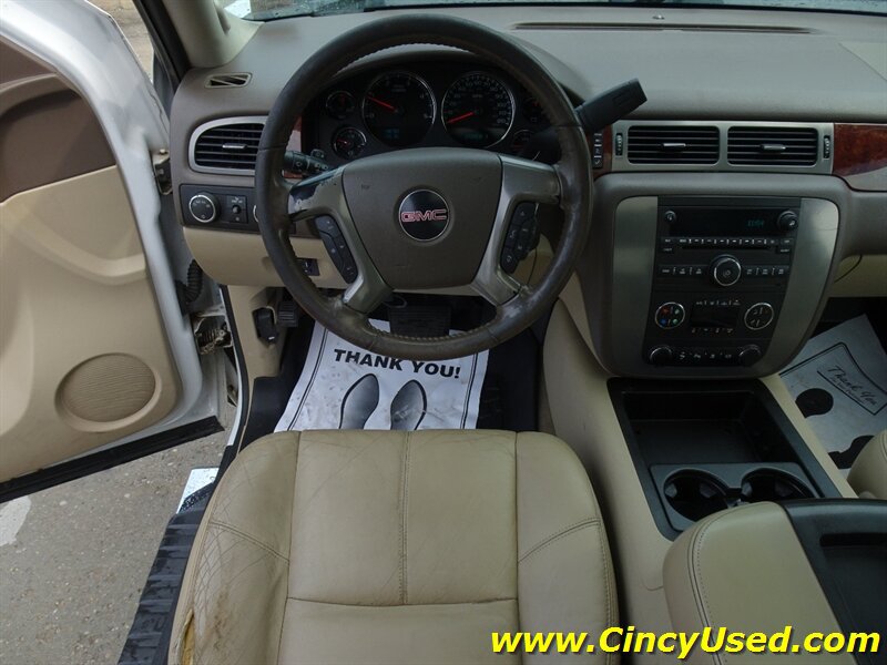 Used 2011 GMC Sierra 3500 SLT w/ SLT Convenience Package AWD/4WD image 10