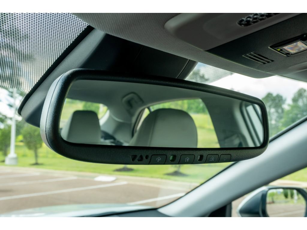 Used 2023 Toyota Camry XLE FWD image 30