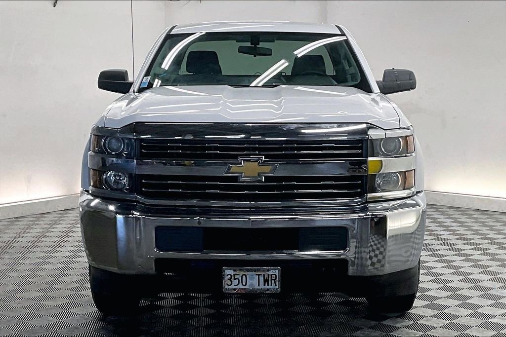 Used 2018 Chevrolet Silverado 2500 W/T w/ WT Convenience Package AWD/4WD image 2