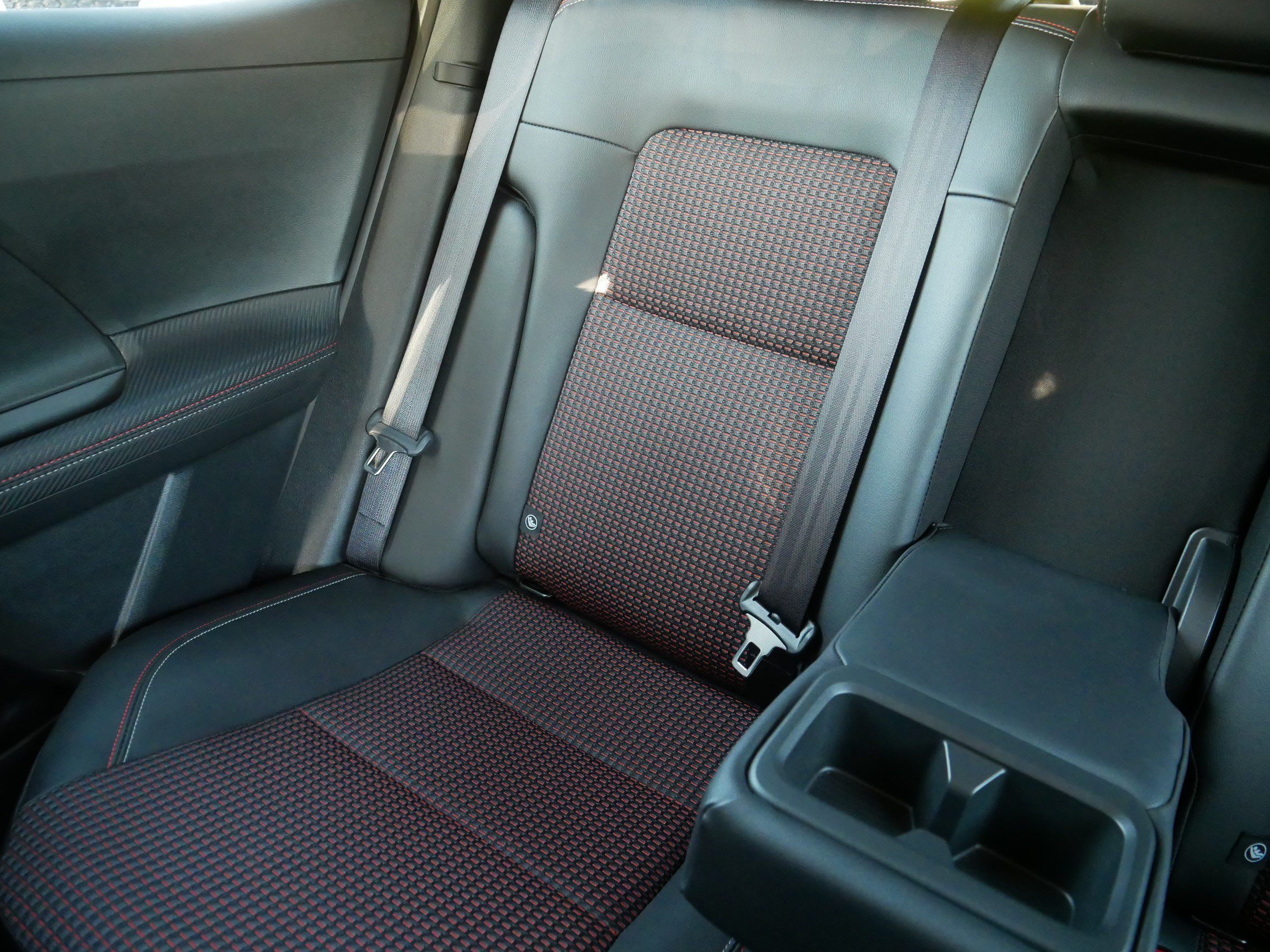 Certified 2025 Nissan Kicks SR AWD/4WD image 12