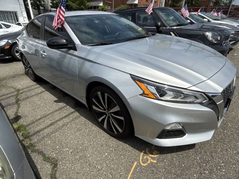 Used 2021 Nissan Altima 2.5 SR w/ SR Premium Package FWD image 7