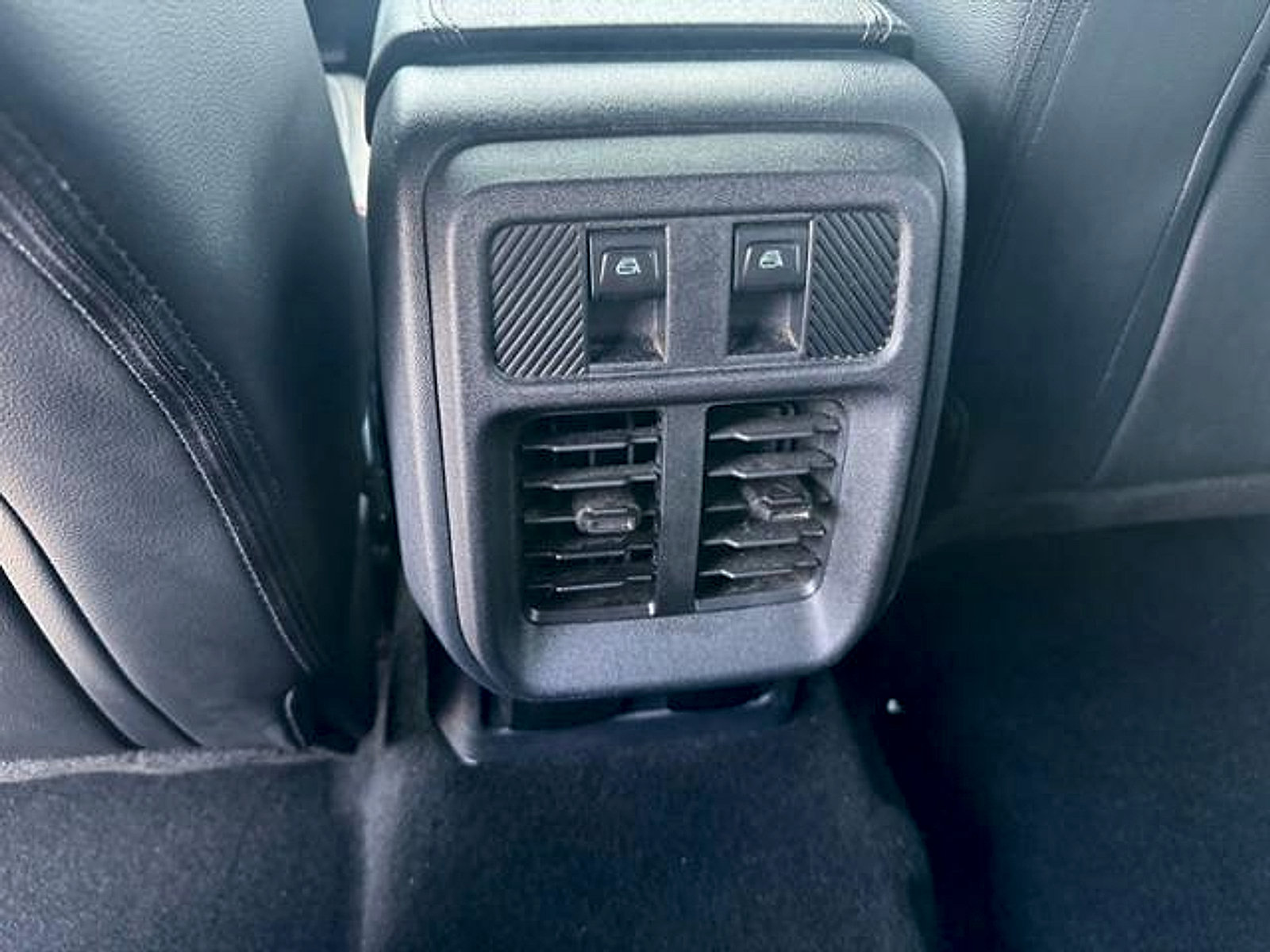 Used 2025 Ford Bronco Outer Banks AWD/4WD image 9