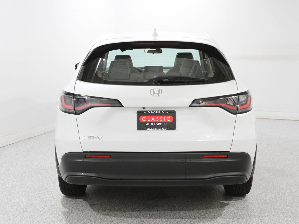 Used 2023 Honda HR-V LX image 19