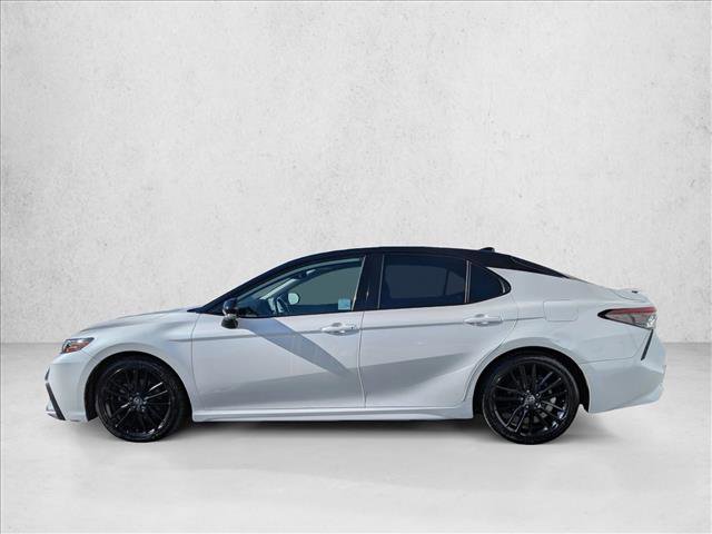 Used 2021 Toyota Camry XSE image 8