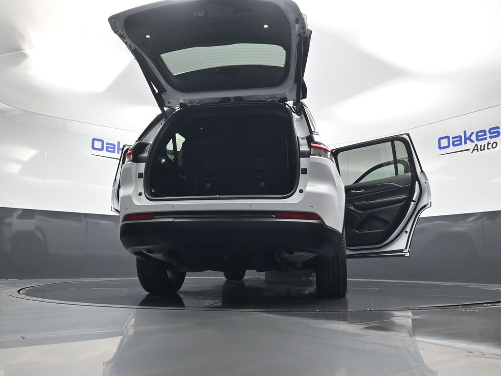 Used 2025 Jeep Grand Cherokee L Altitude image 51