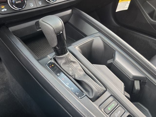 Used 2025 Honda Accord SE image 18