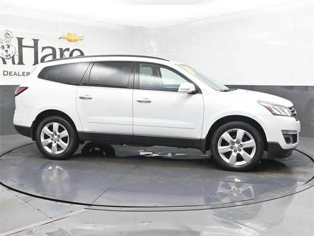 Used 2017 Chevrolet Traverse LT w/ Style and Technology Package