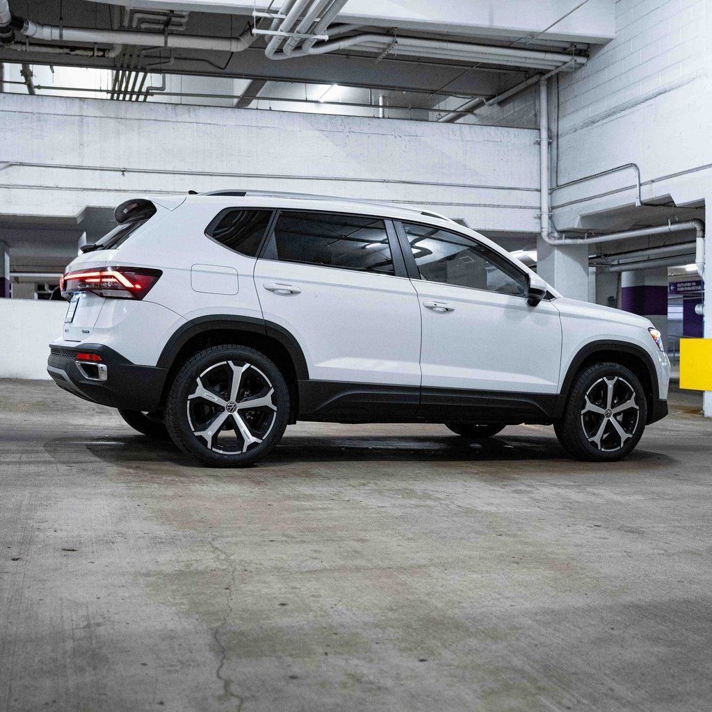 New 2026 Volkswagen Taos SEL AWD/4WD image 7