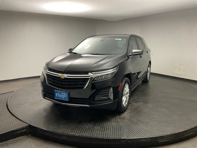 Certified 2024 Chevrolet Equinox LT w/ LPO, Floor Liner Package FWD image 3