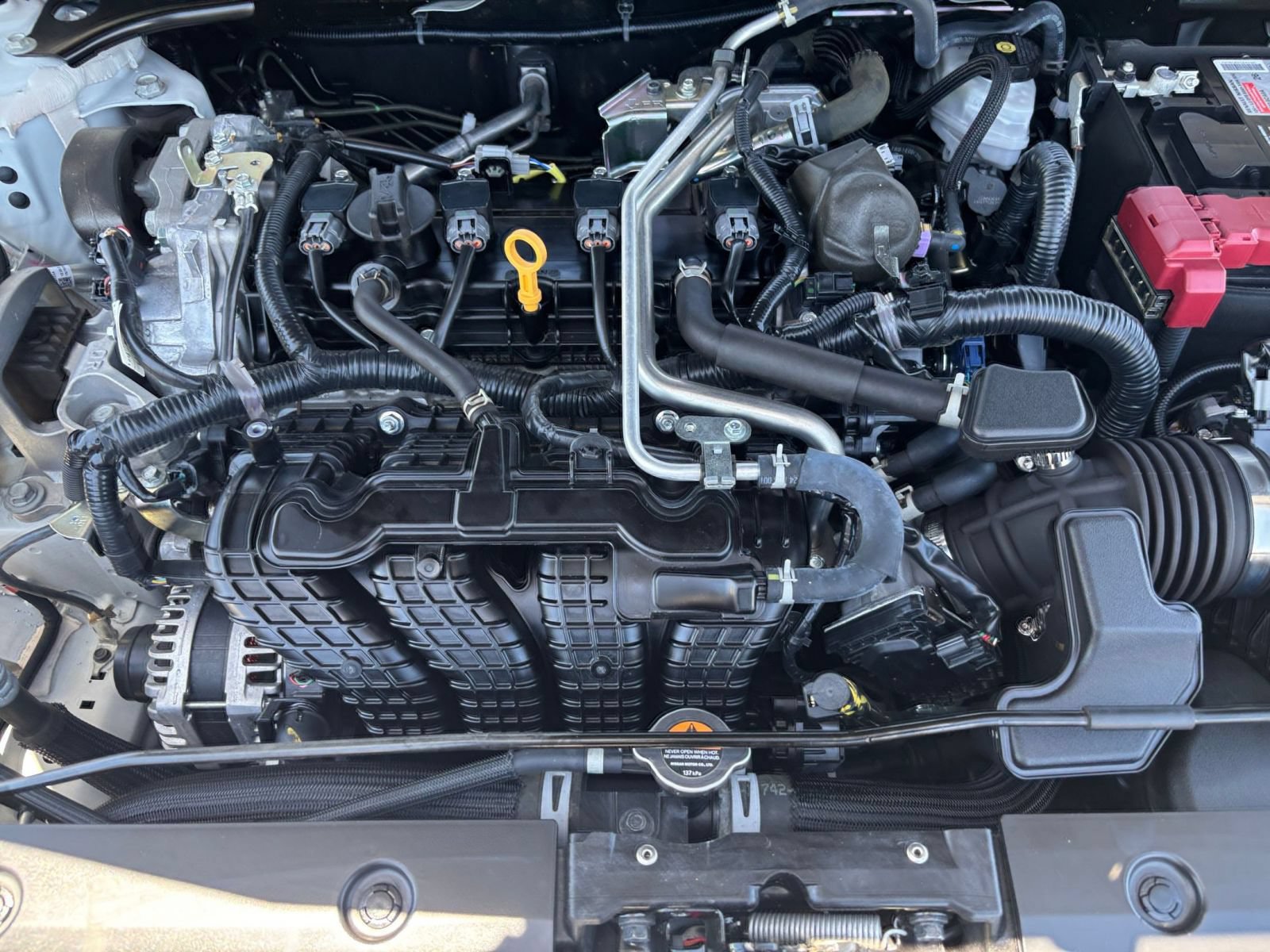 Used 2025 Nissan Altima 2.5 SV FWD image 33