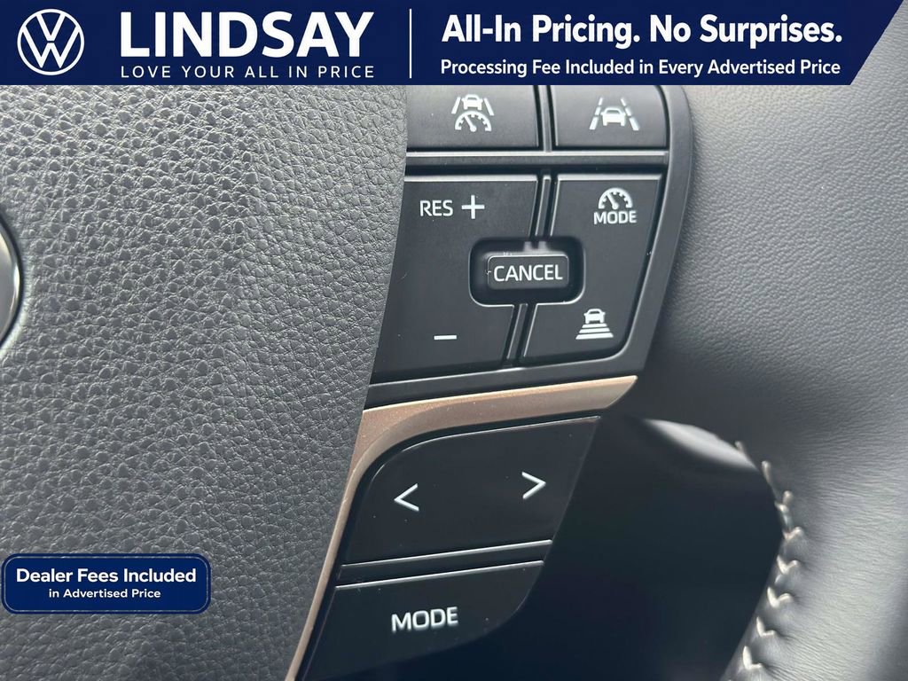 Used 2024 Toyota Crown AWD/4WD image 21