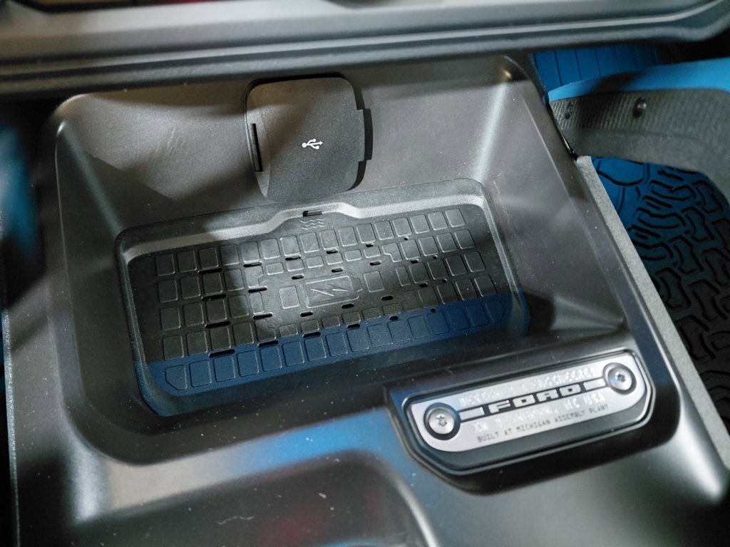 Certified 2024 Ford Bronco Wildtrak image 10