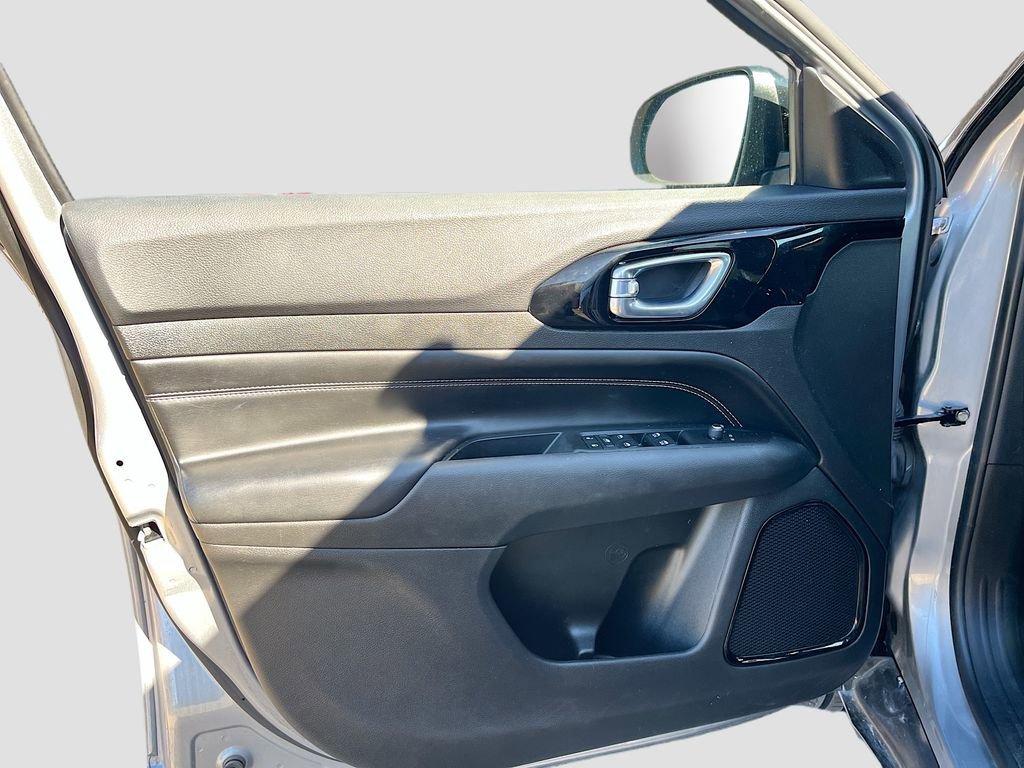 Used 2022 Jeep Compass Altitude image 17