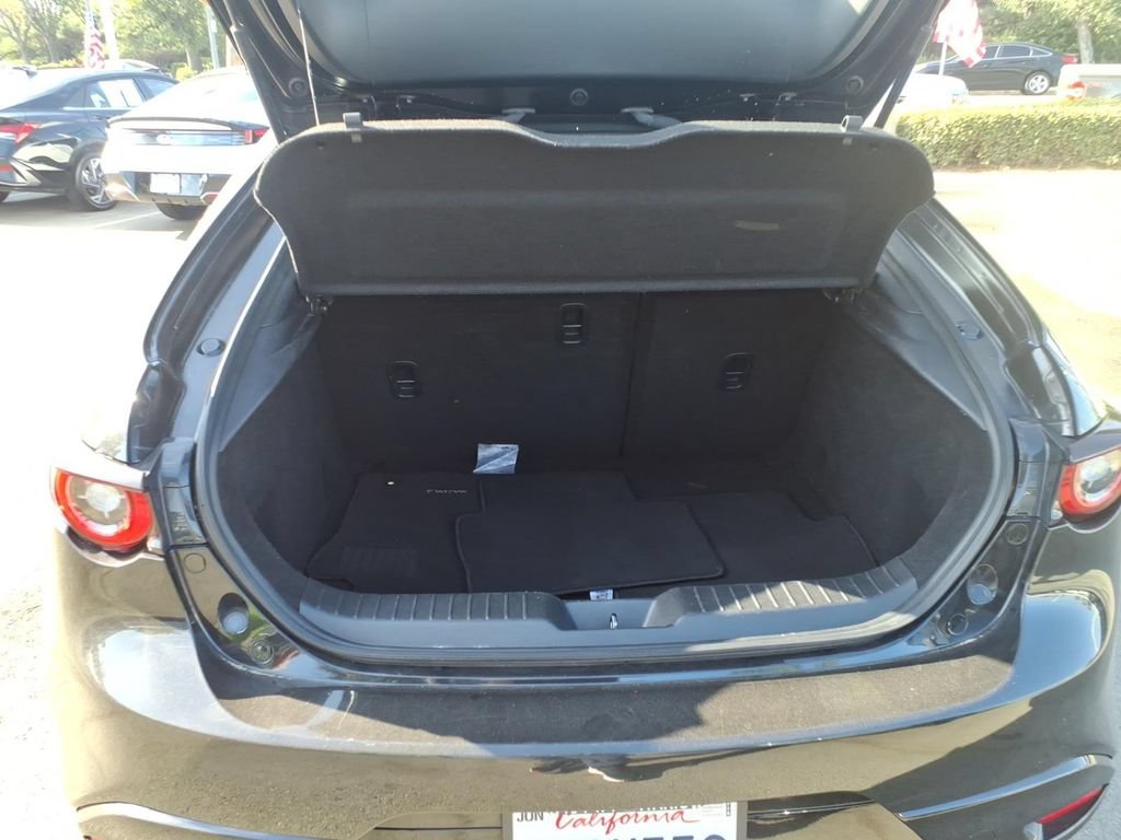 Used 2025 MAZDA MAZDA3 s Sport FWD image 5