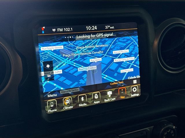 Used 2018 Jeep Wrangler Sport image 14