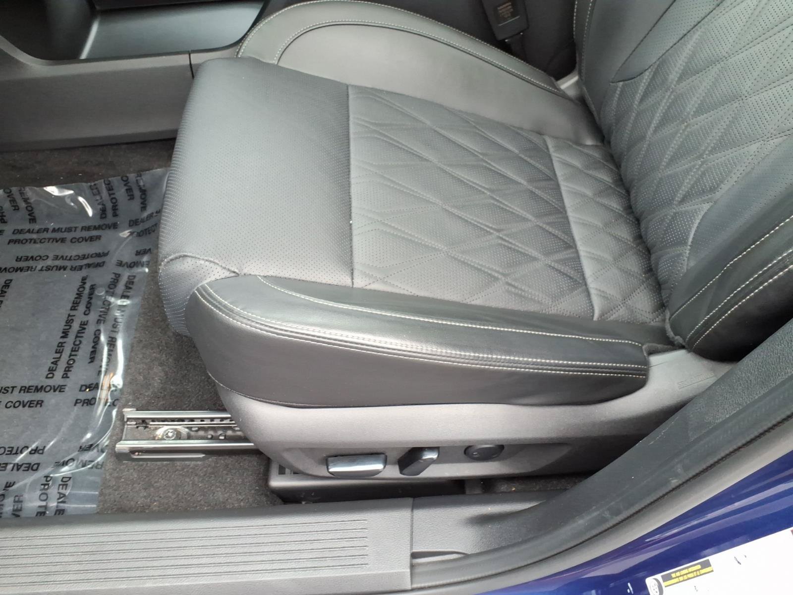 Used 2023 Nissan Rogue Platinum AWD/4WD image 15