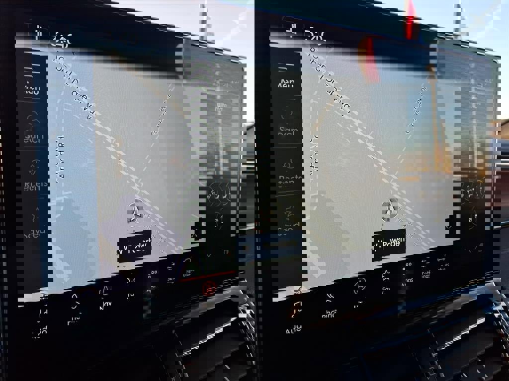 Used 2024 Lincoln Navigator Reserve image 13