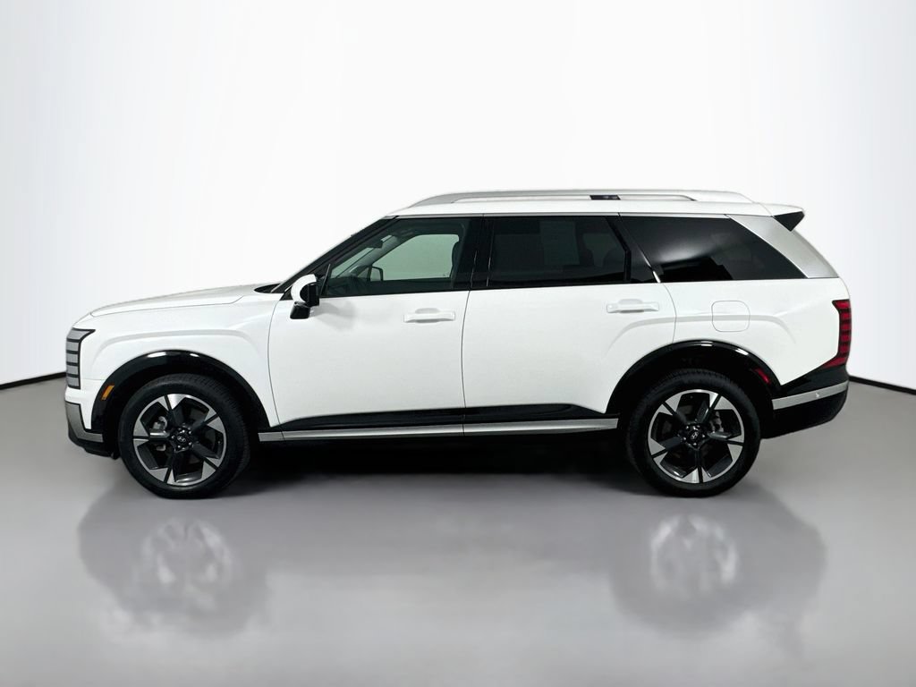 Certified 2026 Hyundai Palisade Limited FWD image 8