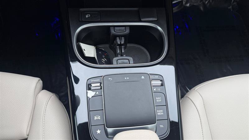 Used 2022 Mercedes-Benz A 220 image 33