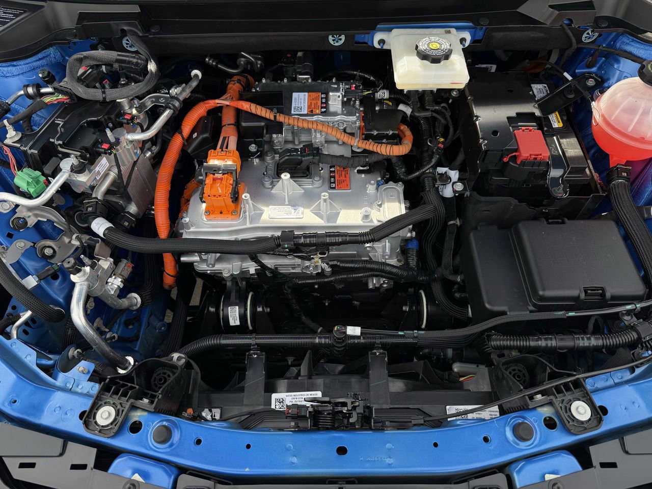 New 2026 Chevrolet Equinox EV RS FWD image 27