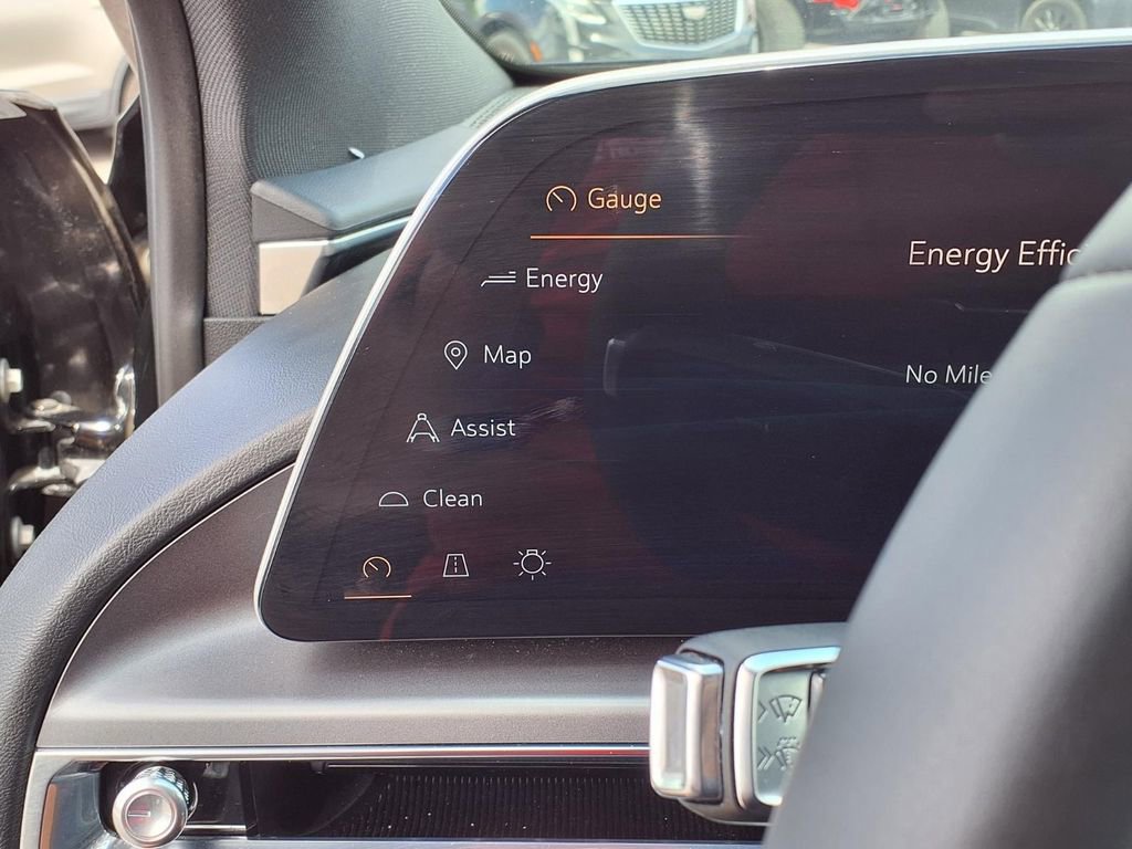 Used 2024 Cadillac Lyriq Tech w/ Driver Assist Package AWD/4WD image 36