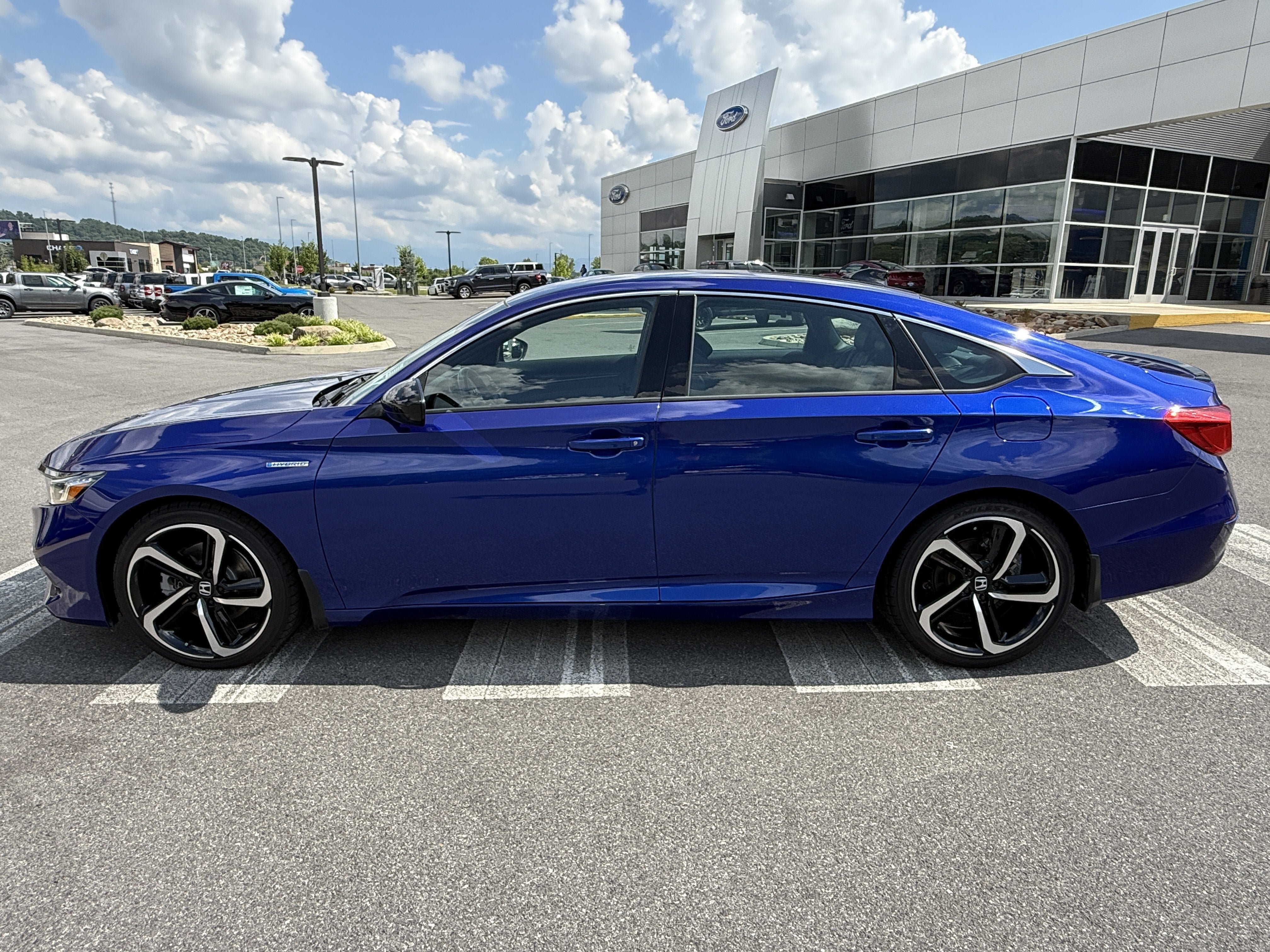Used 2022 Honda Accord Sport image 8