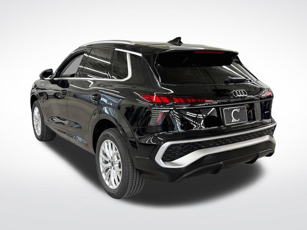 New 2026 Audi Q3 quattro 2.0T AWD/4WD image 3