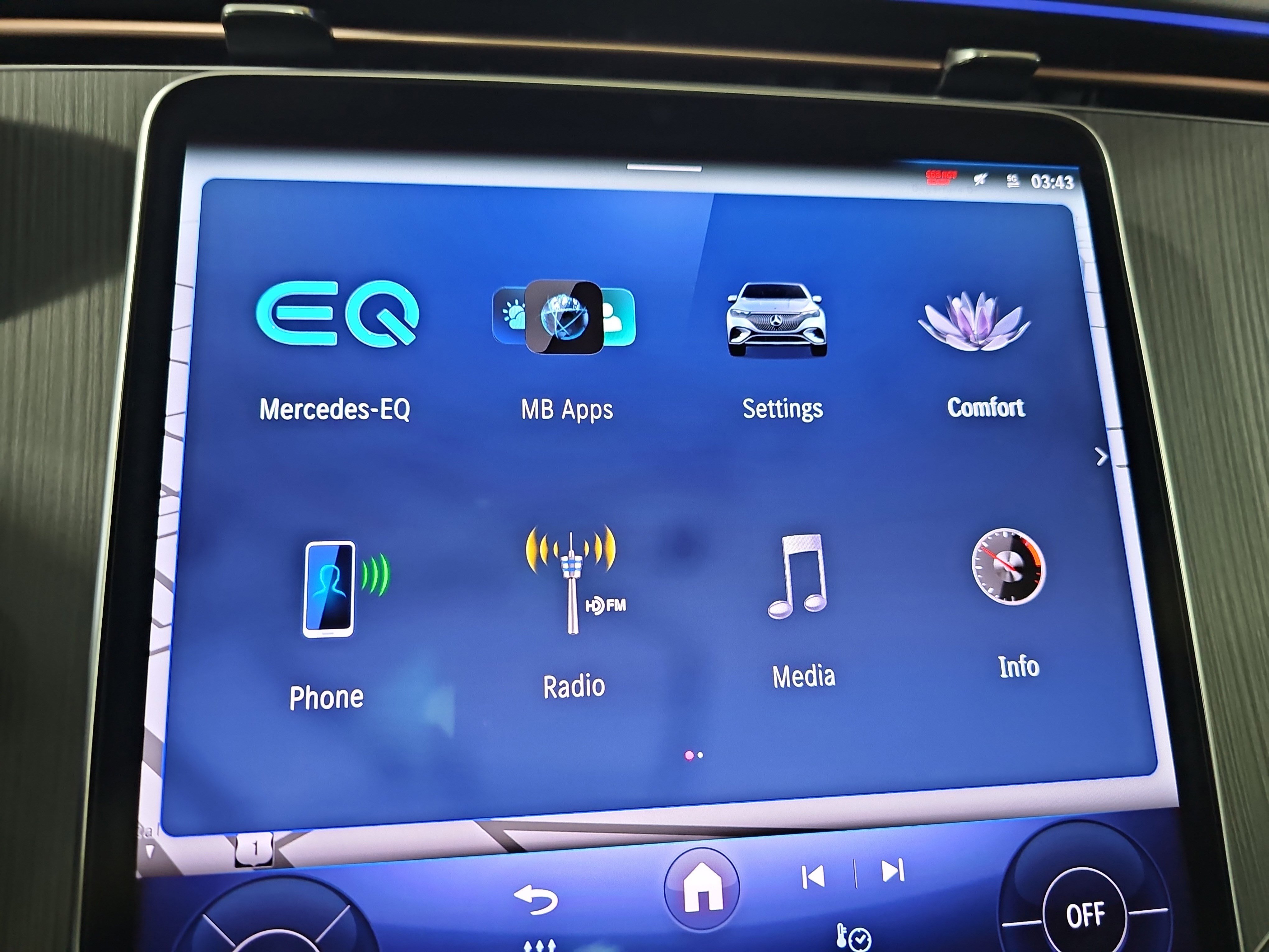 Certified 2025 Mercedes-Benz EQE 350+ SUV image 24