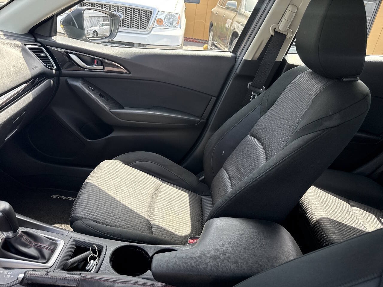 Used 2014 MAZDA MAZDA3 i Touring FWD image 15