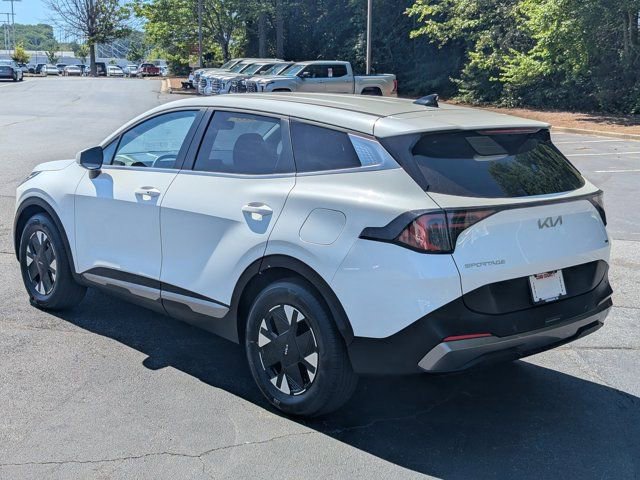 Used 2026 Kia Sportage LX FWD image 5