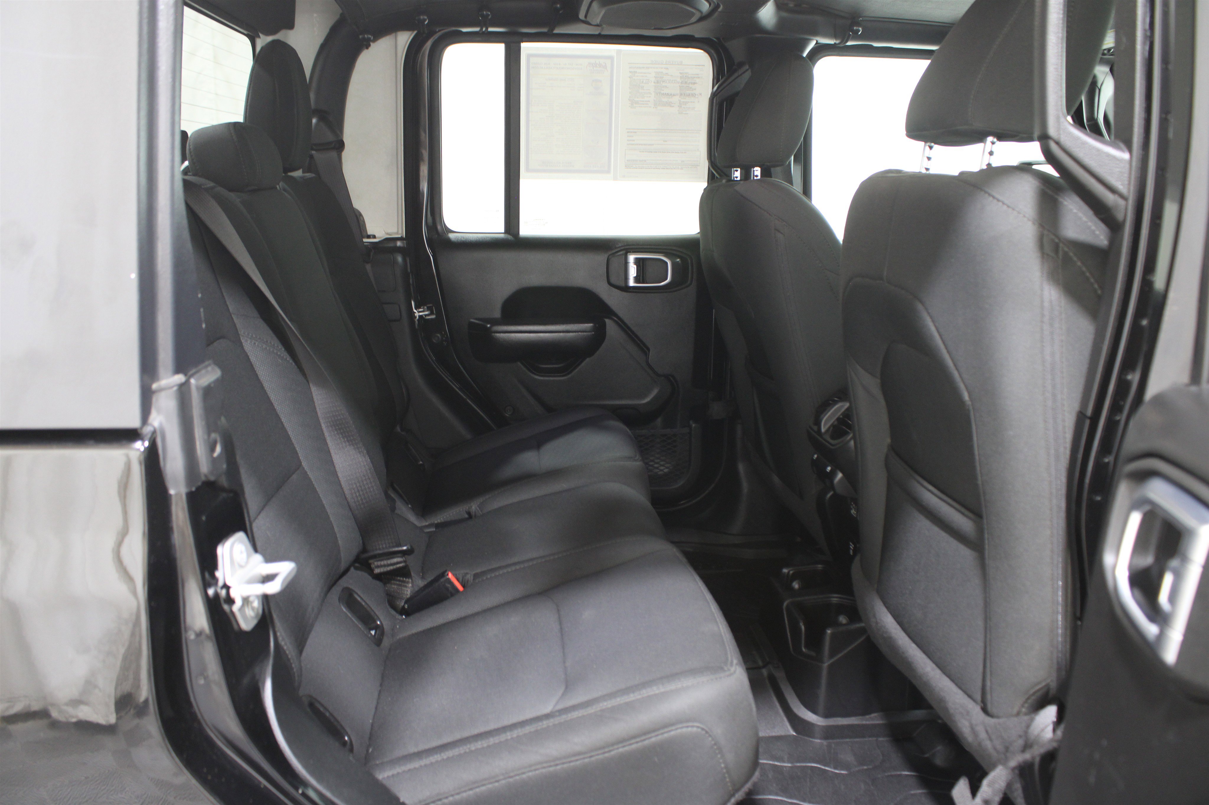 Used 2021 Jeep Gladiator Willys image 28