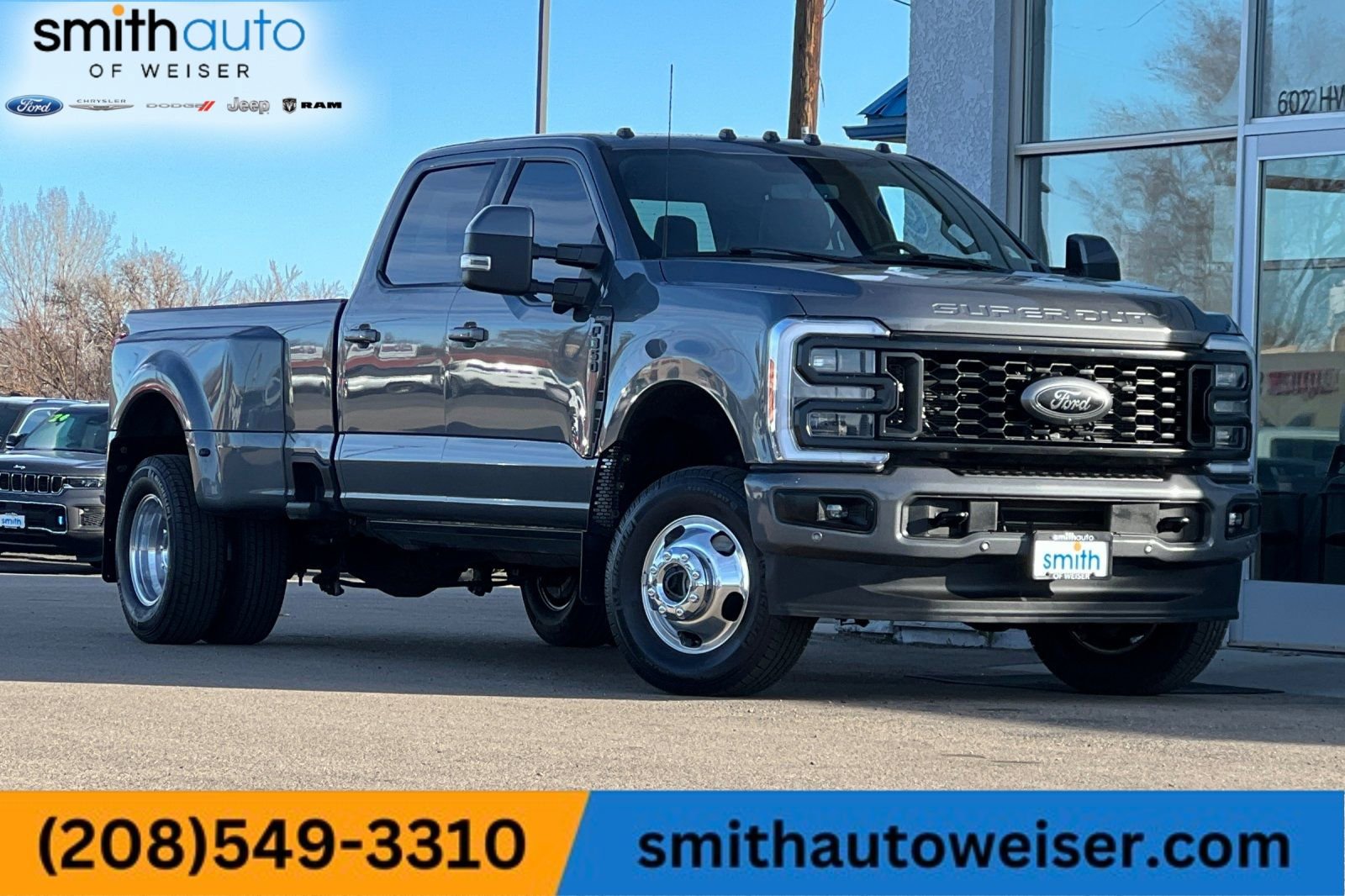 Used 2023 Ford F350 Platinum AWD/4WD image 1