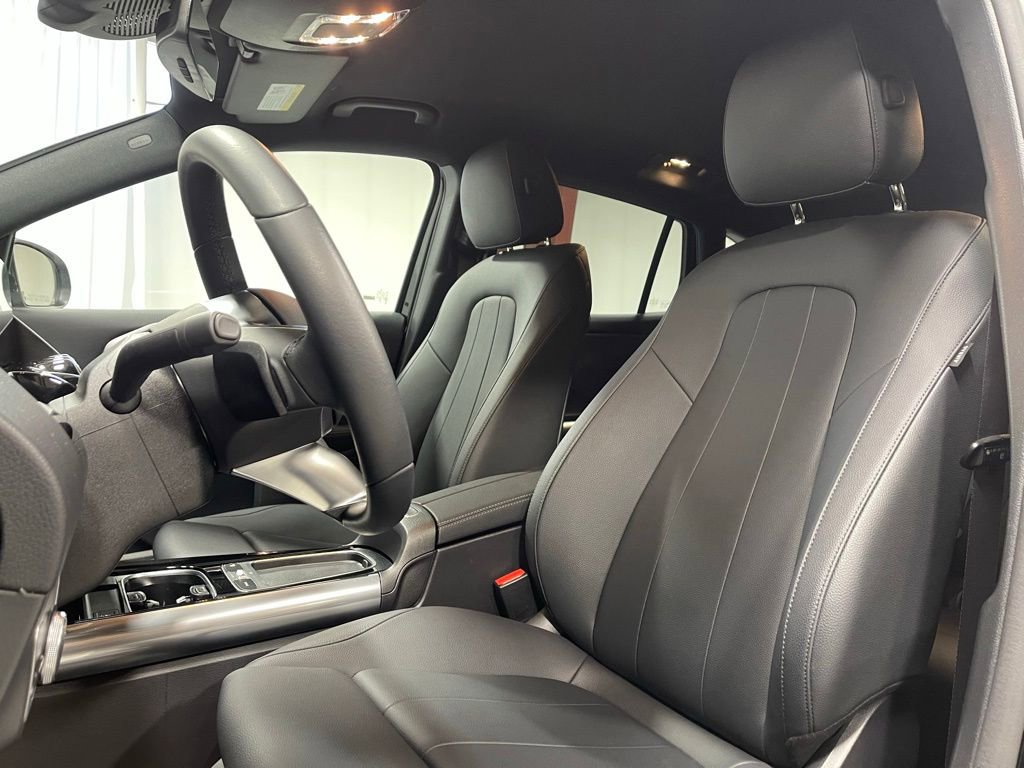 Used 2026 Mercedes-Benz GLA 250 4MATIC image 22