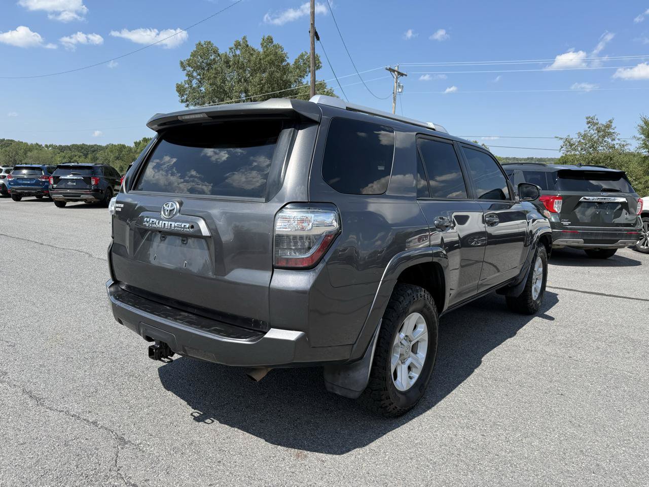 Used 2014 Toyota 4Runner SR5 RWD image 6