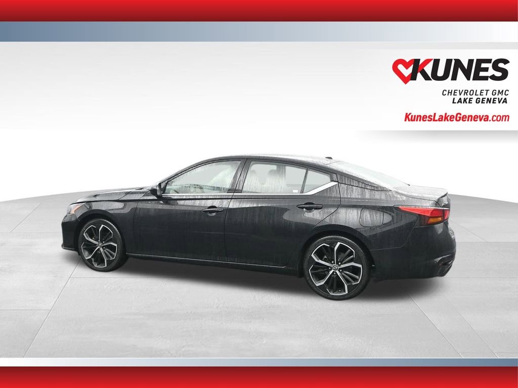 Used 2024 Nissan Altima 2.5 SR FWD image 7