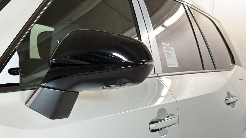 New 2026 Lexus TX 500h AWD image 5