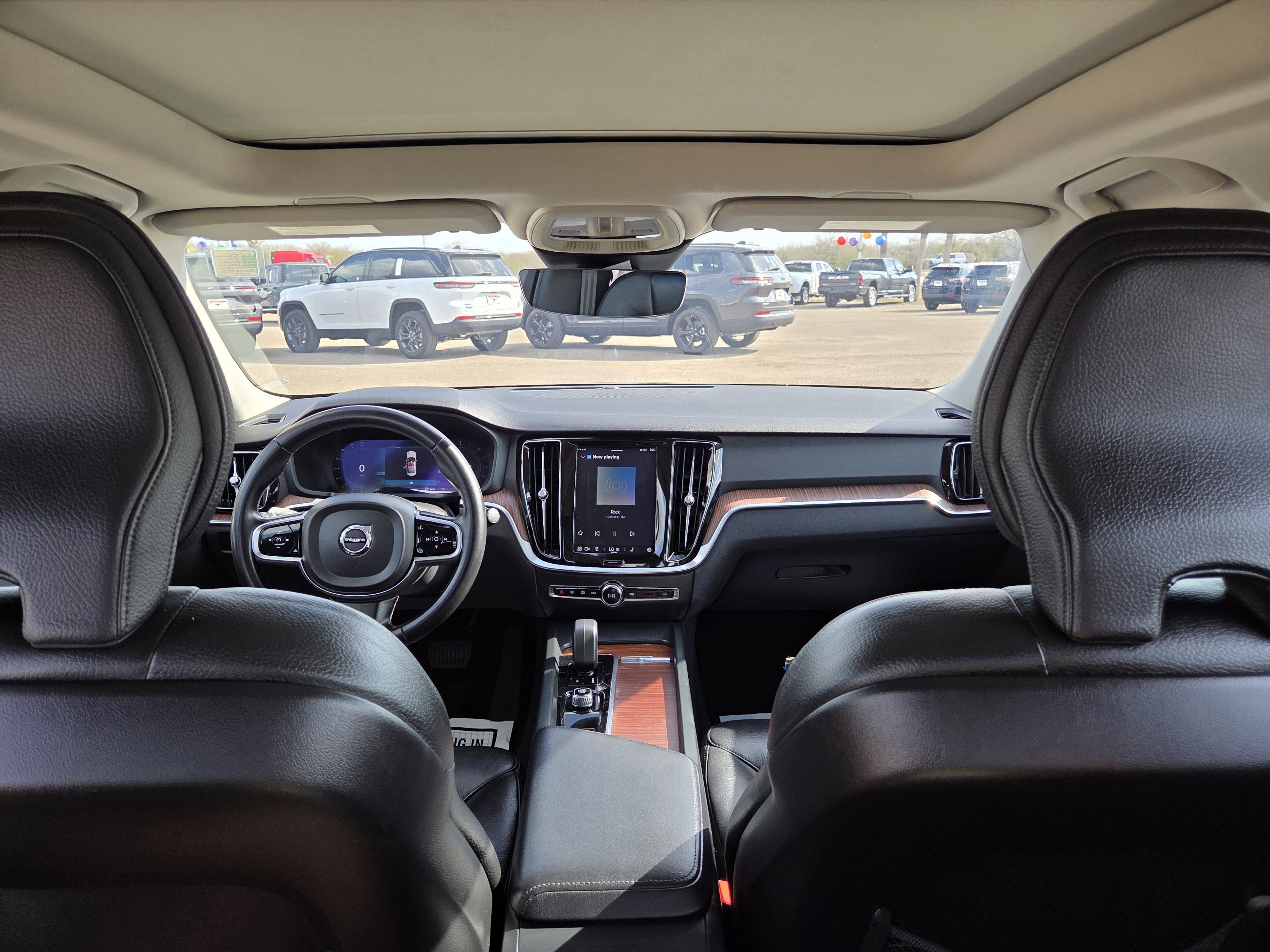 Used 2024 Volvo S60 B5 Plus image 20