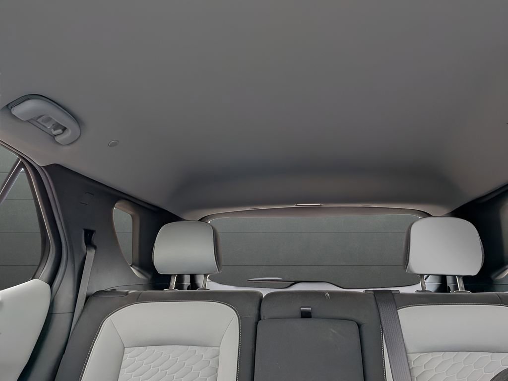 Used 2021 Chevrolet Equinox LS w/ LS Convenience Package AWD/4WD image 12