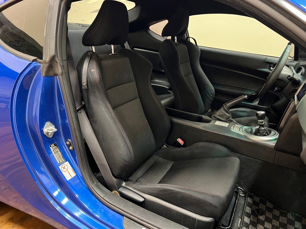 Used 2014 Subaru BRZ Premium w/ Popular Package #1B RWD image 27