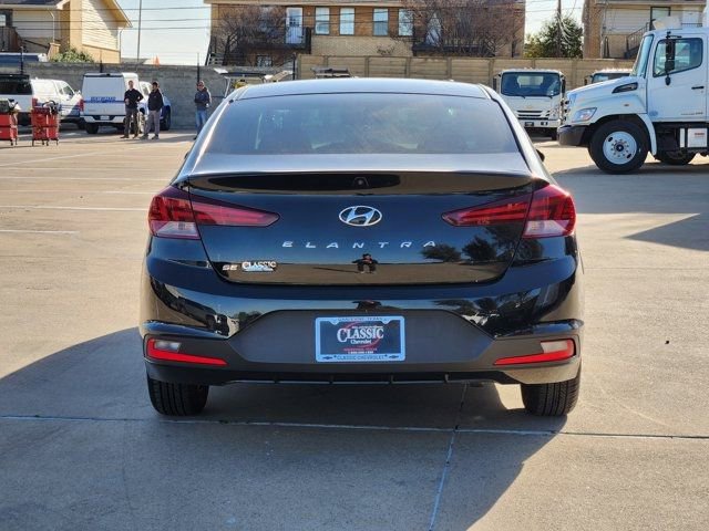 Used 2020 Hyundai Elantra SE w/ Cargo Package (C1) image 13