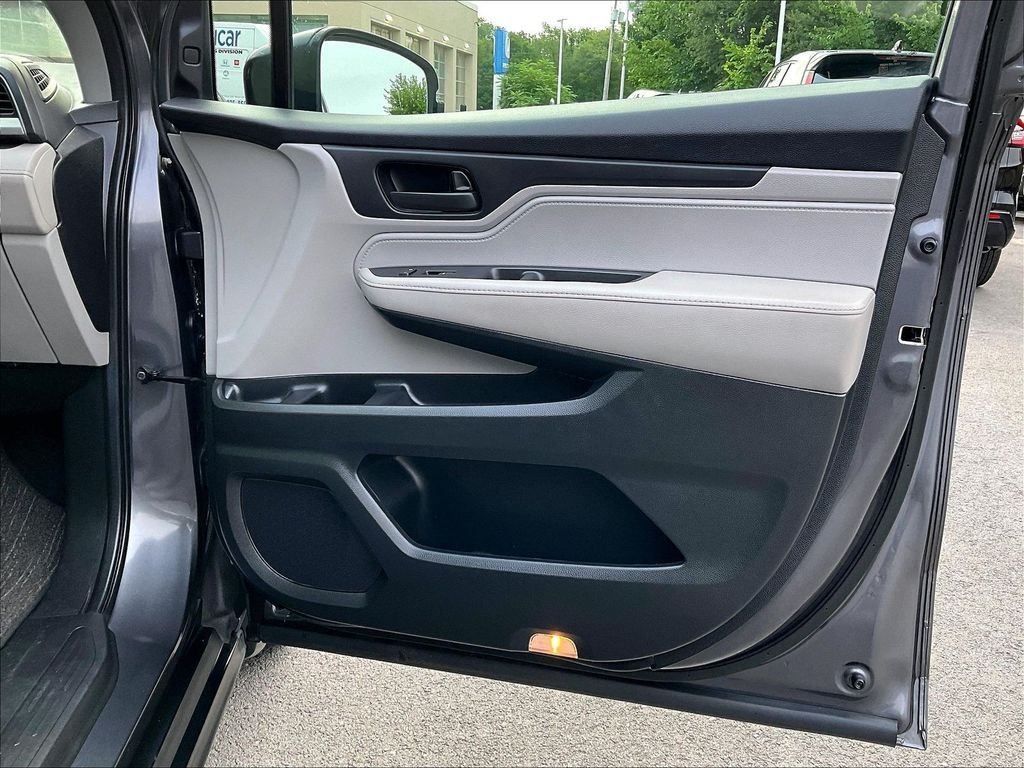 Used 2019 Honda Odyssey EX-L image 12