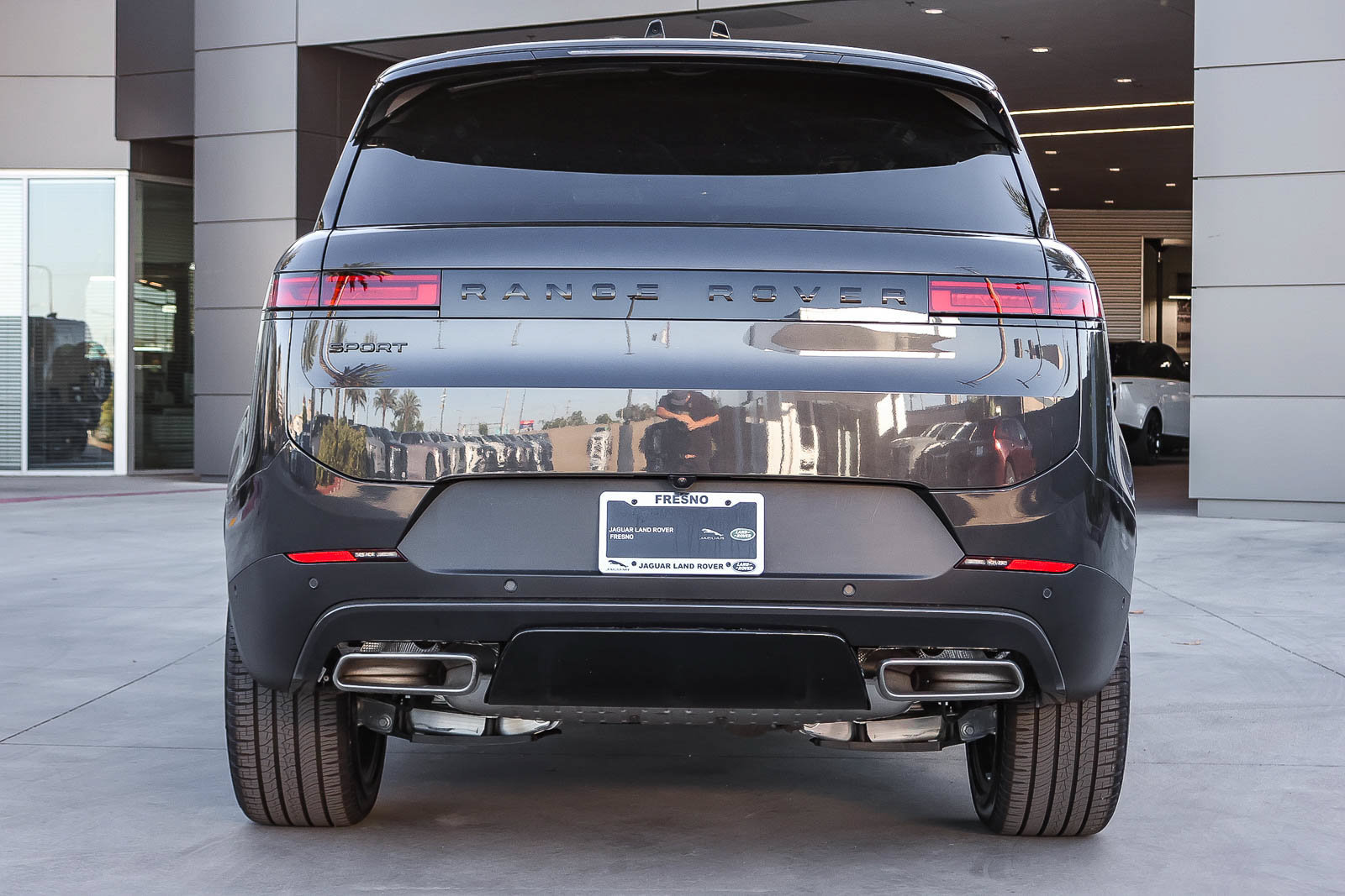 New 2026 Land Rover Range Rover Sport SE AWD/4WD image 6