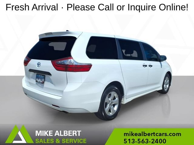 Used 2020 Toyota Sienna L FWD image 7