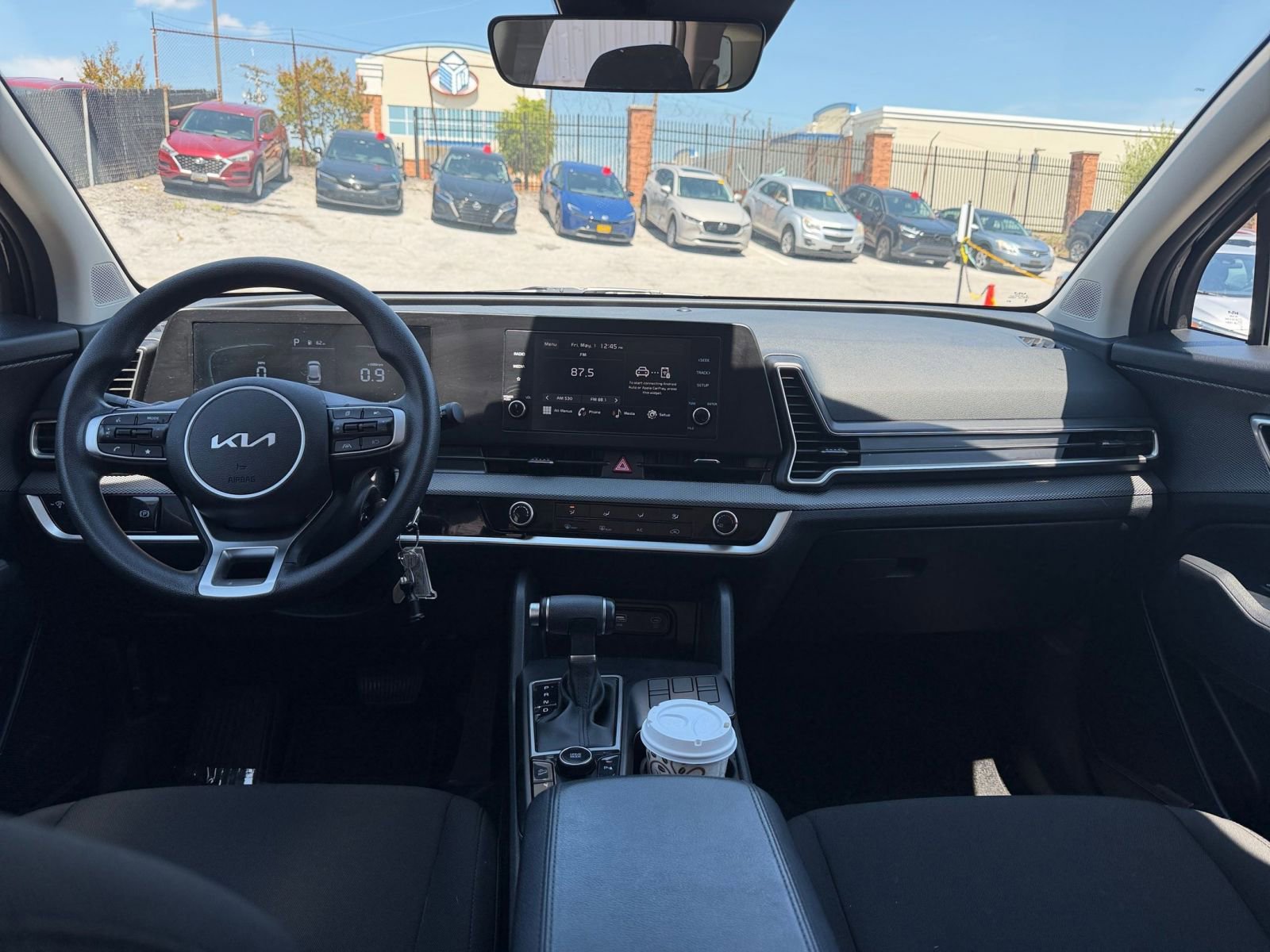 Used 2025 Kia Sportage LX FWD image 28