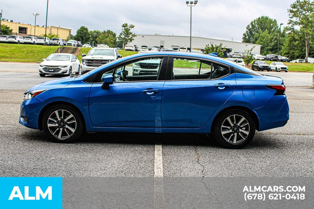 Used 2024 Nissan Versa SV FWD image 5