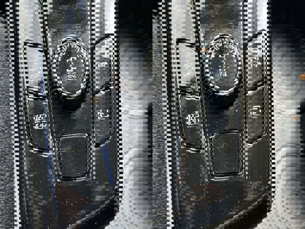 Certified 2023 Kia Sportage EX w/ EX Premium Package image 24