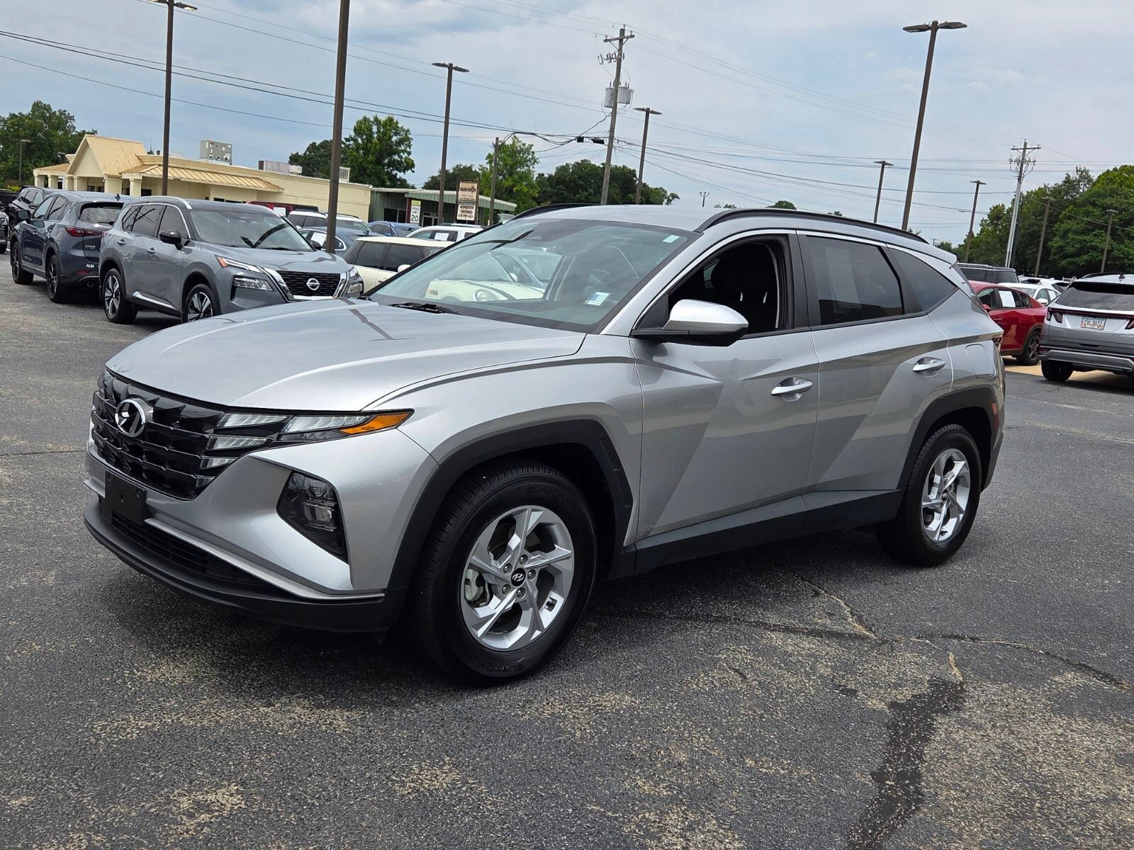 Used 2024 Hyundai Tucson SEL FWD image 3