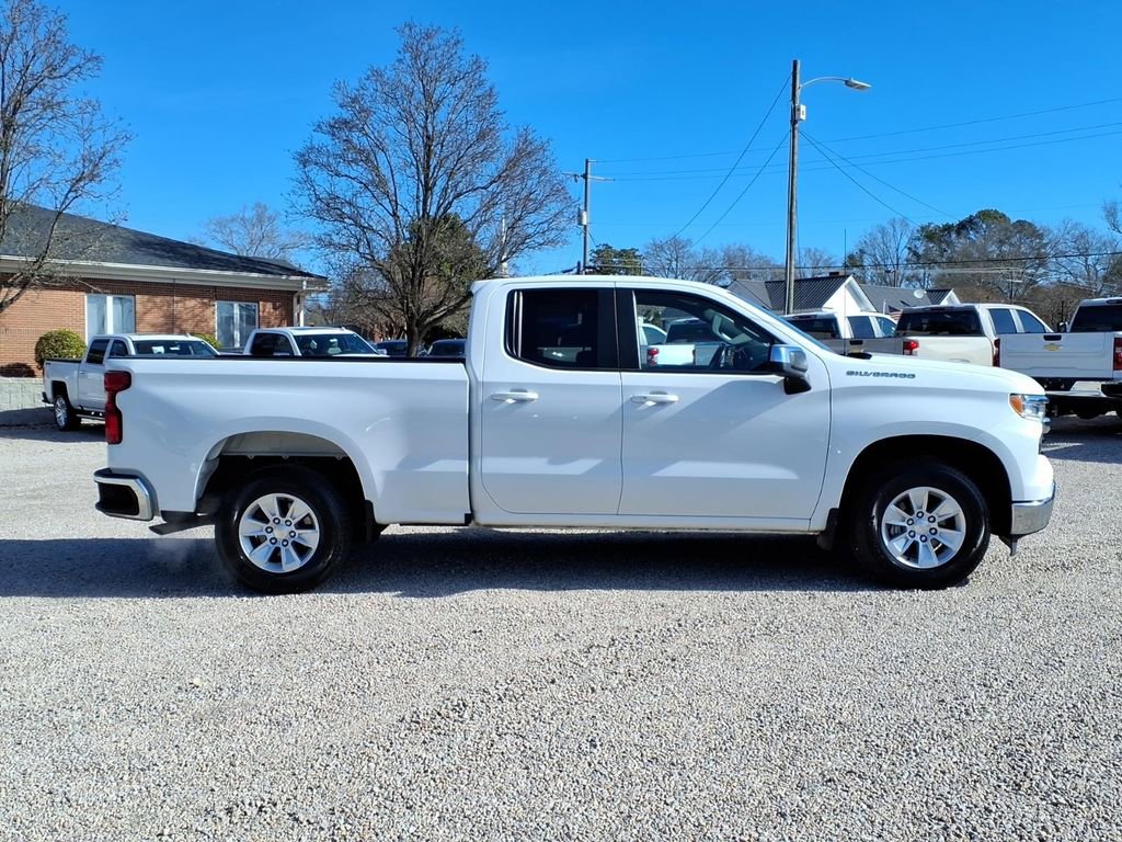Used 2022 Chevrolet Silverado 1500 LT image 10